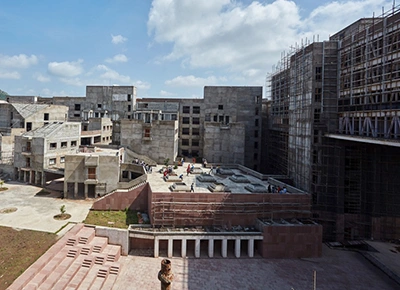 uni-building